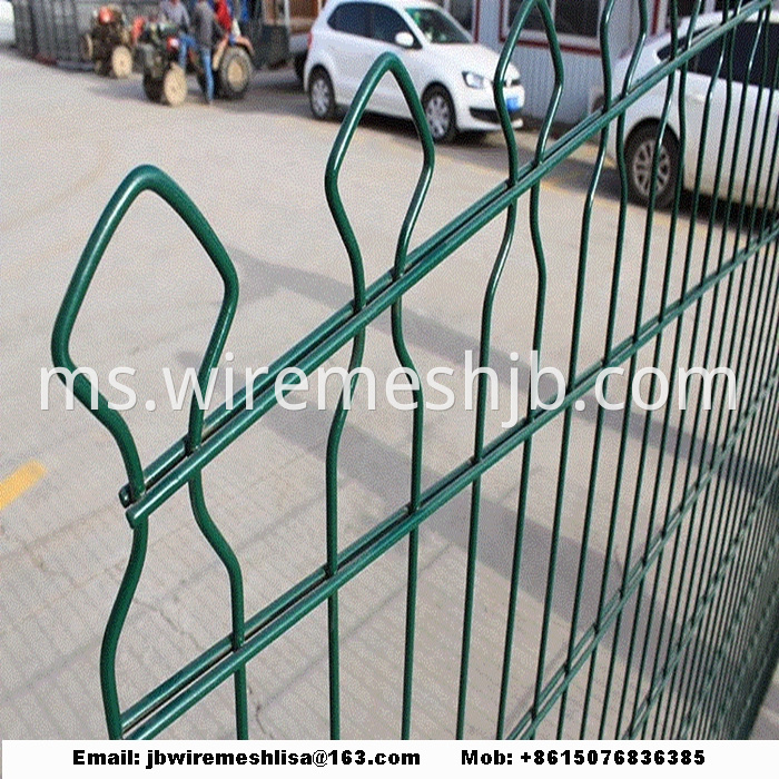 868/656 Powder Coated Double Weft Wire Mesh Fence